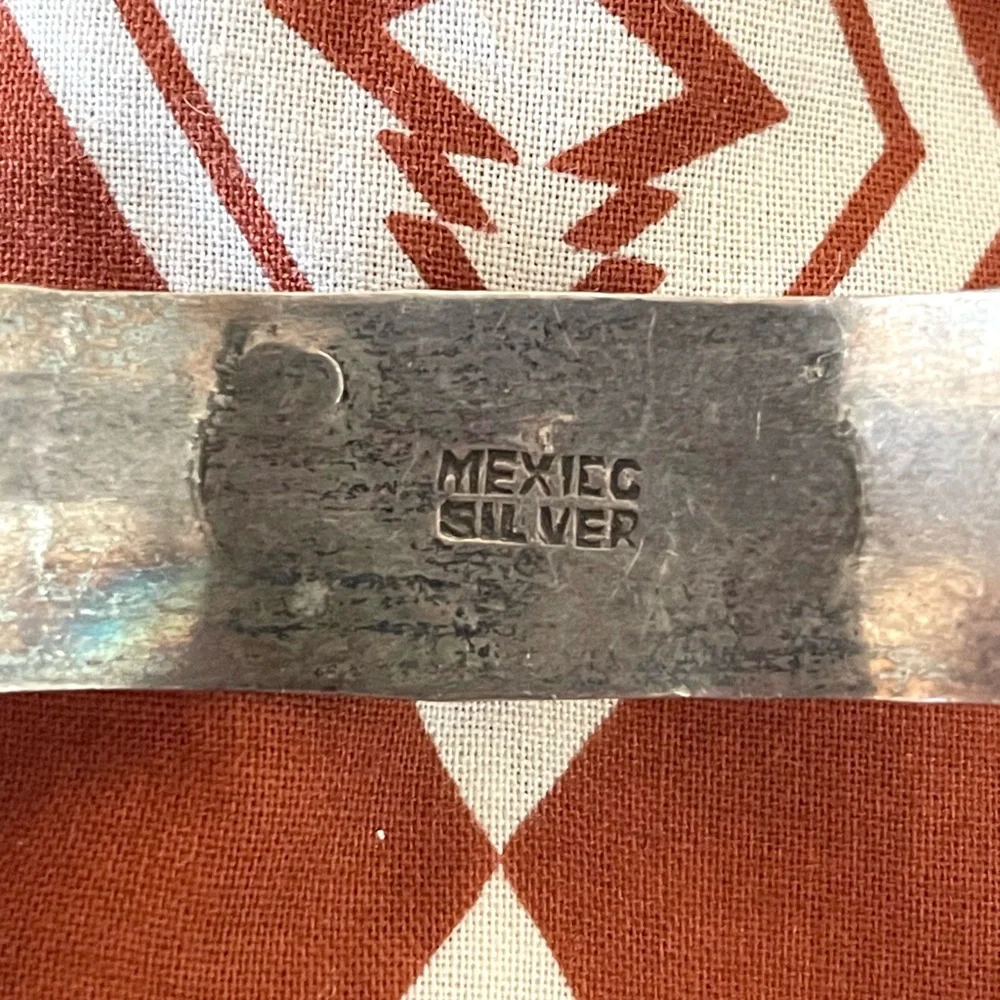 Vintage 1930s - 1940s sterling Mexico silver cuff bracelet! - Picture 3 of 9